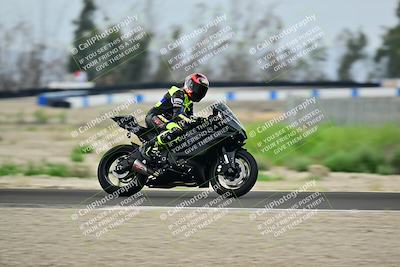 media/Apr-18-2025-TrackDaz (Fri) [[45f5874c44]]/C Group/Session 1 (Turn 7)/